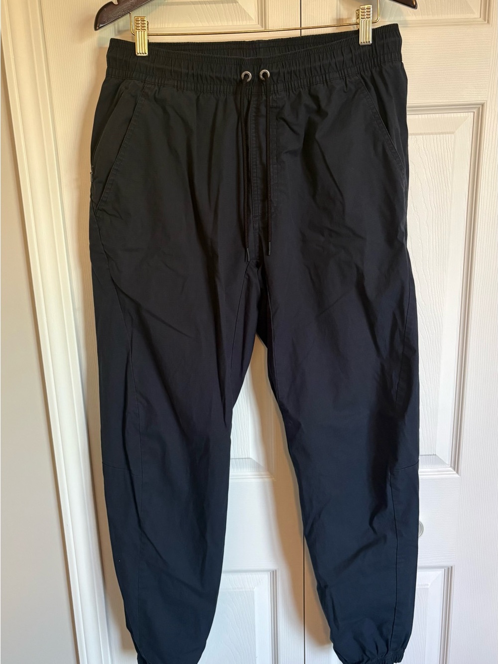 Jordan Black Ripstop Jogger Pants Mens 36 Drawstring Tapered Zip Pockets